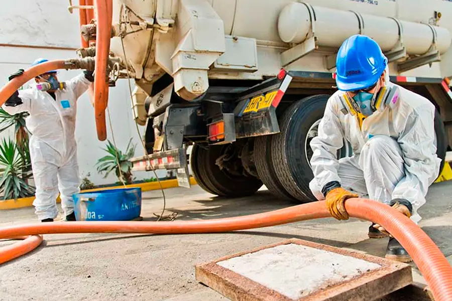 Servicios de desazolve de drenajes y tuberías en Puebla